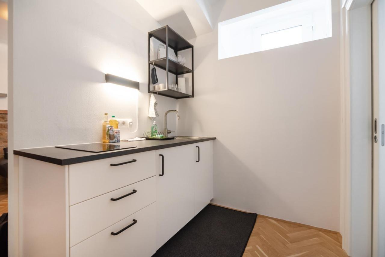 Der Fuchsbau - Neu, Kuschelig Und Zentral Im Gruenen Apartment Vienna Exterior photo