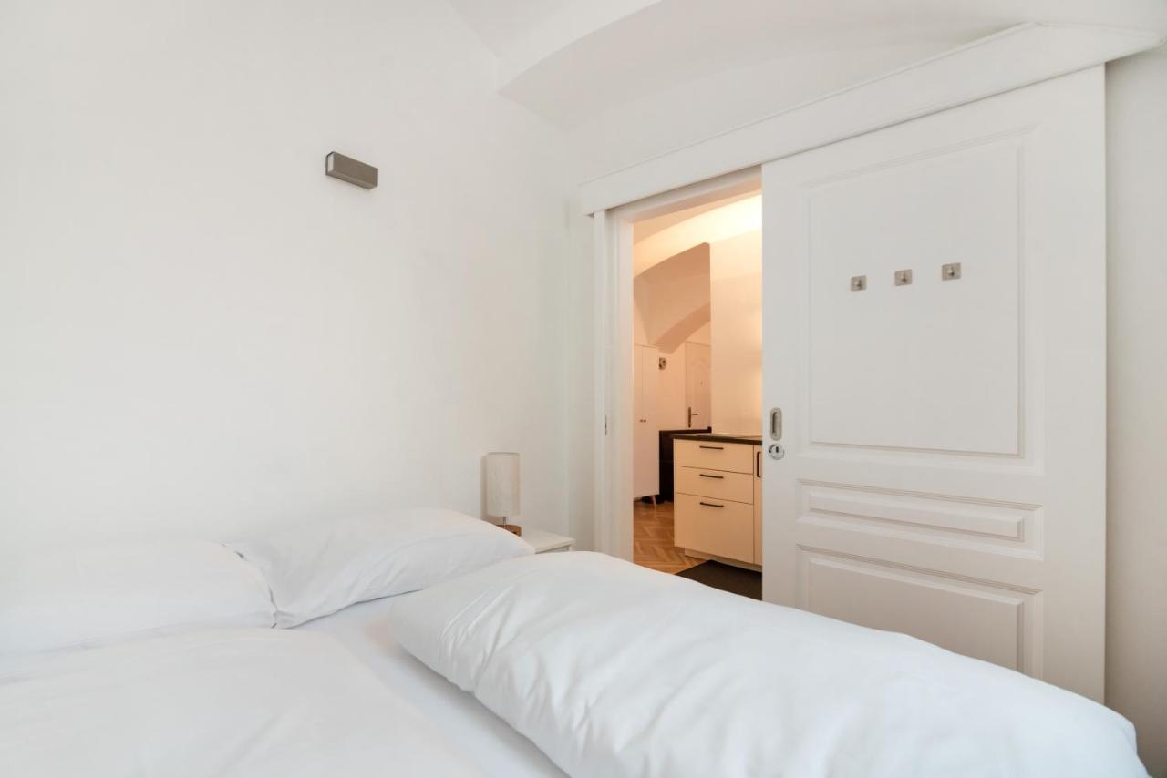 Der Fuchsbau - Neu, Kuschelig Und Zentral Im Gruenen Apartment Vienna Exterior photo