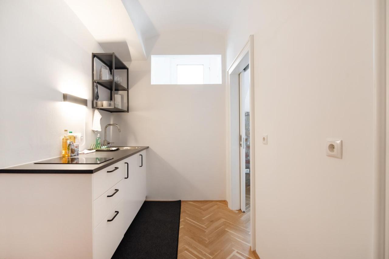 Der Fuchsbau - Neu, Kuschelig Und Zentral Im Gruenen Apartment Vienna Exterior photo