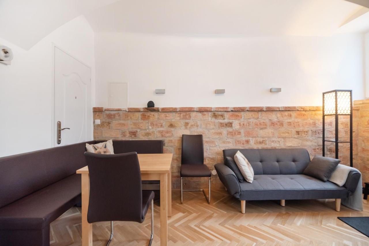 Der Fuchsbau - Neu, Kuschelig Und Zentral Im Gruenen Apartment Vienna Exterior photo