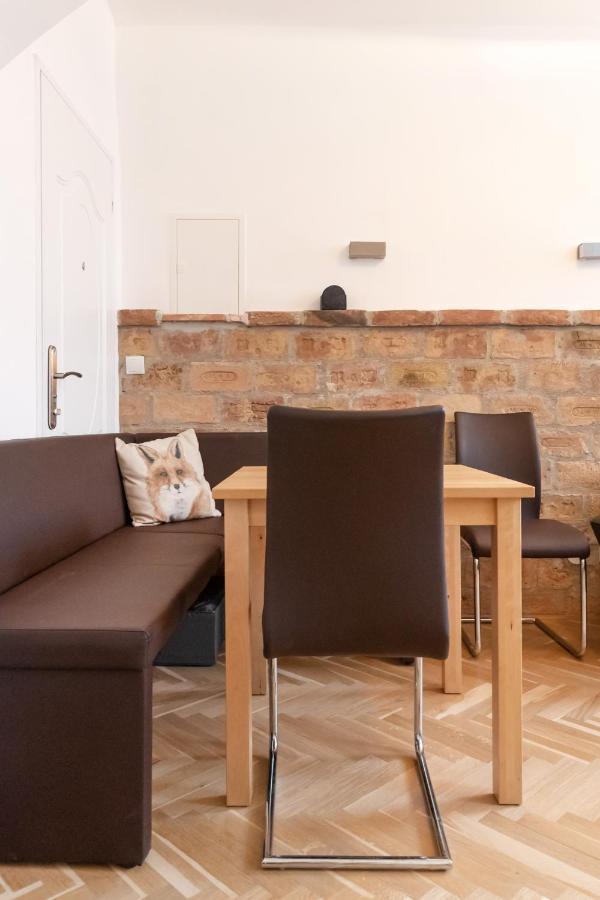 Der Fuchsbau - Neu, Kuschelig Und Zentral Im Gruenen Apartment Vienna Exterior photo